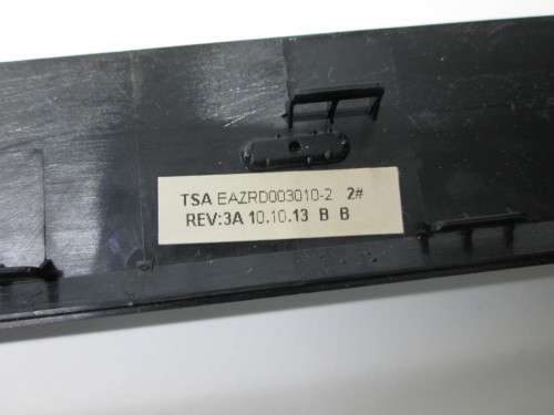 ACER EMACHINES E732 SERIES GENUINE LCD SCREEN BEZEL SURROUND EAZRD003010-2